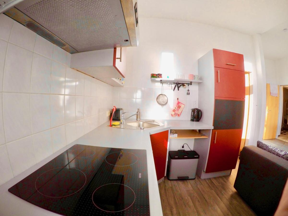 Vivid - Studioapartment Mit Balkon - Netflix - Wlan Wilhelmshaven Exterior foto